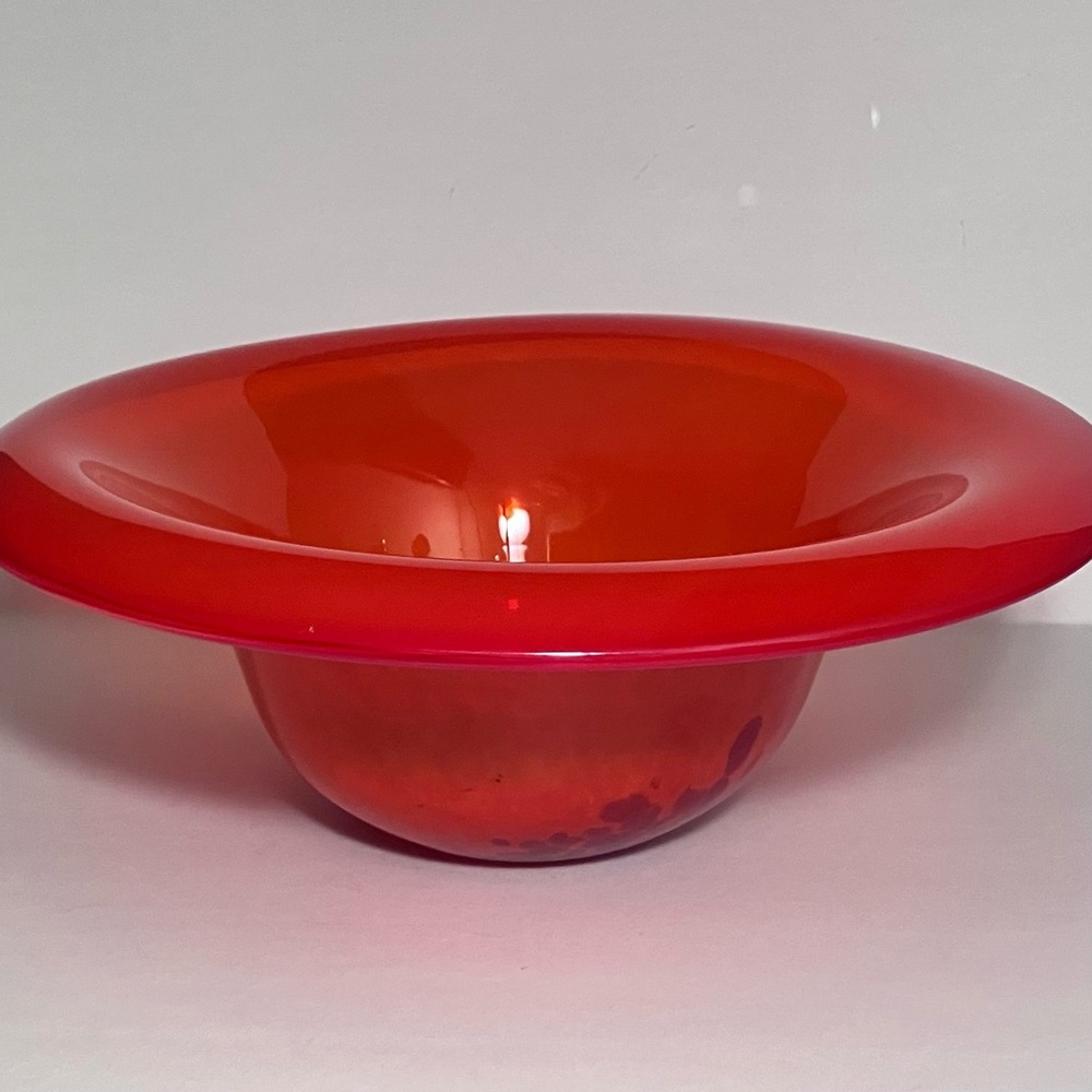 HAND BLOWN Red-Orange ART GLASS BOWL / 11 Inches / UNSIGNED / Murano? / OILSPOT